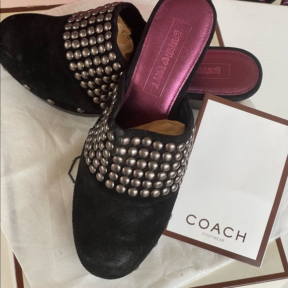 COACH STUDDED PATCH CLOGS FOR WOMEN - Picture 6 of 9